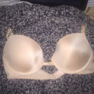 Adjustable nude padded bra